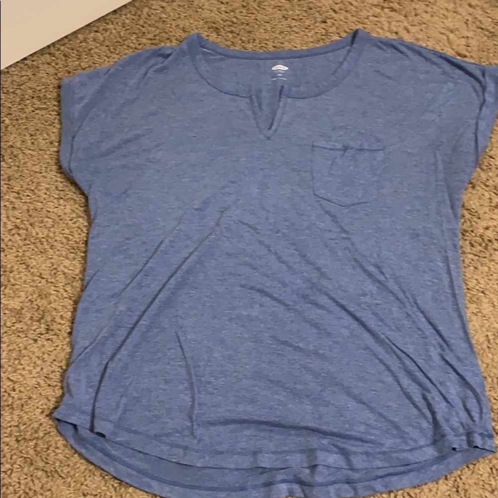 Old Navy T-shirt